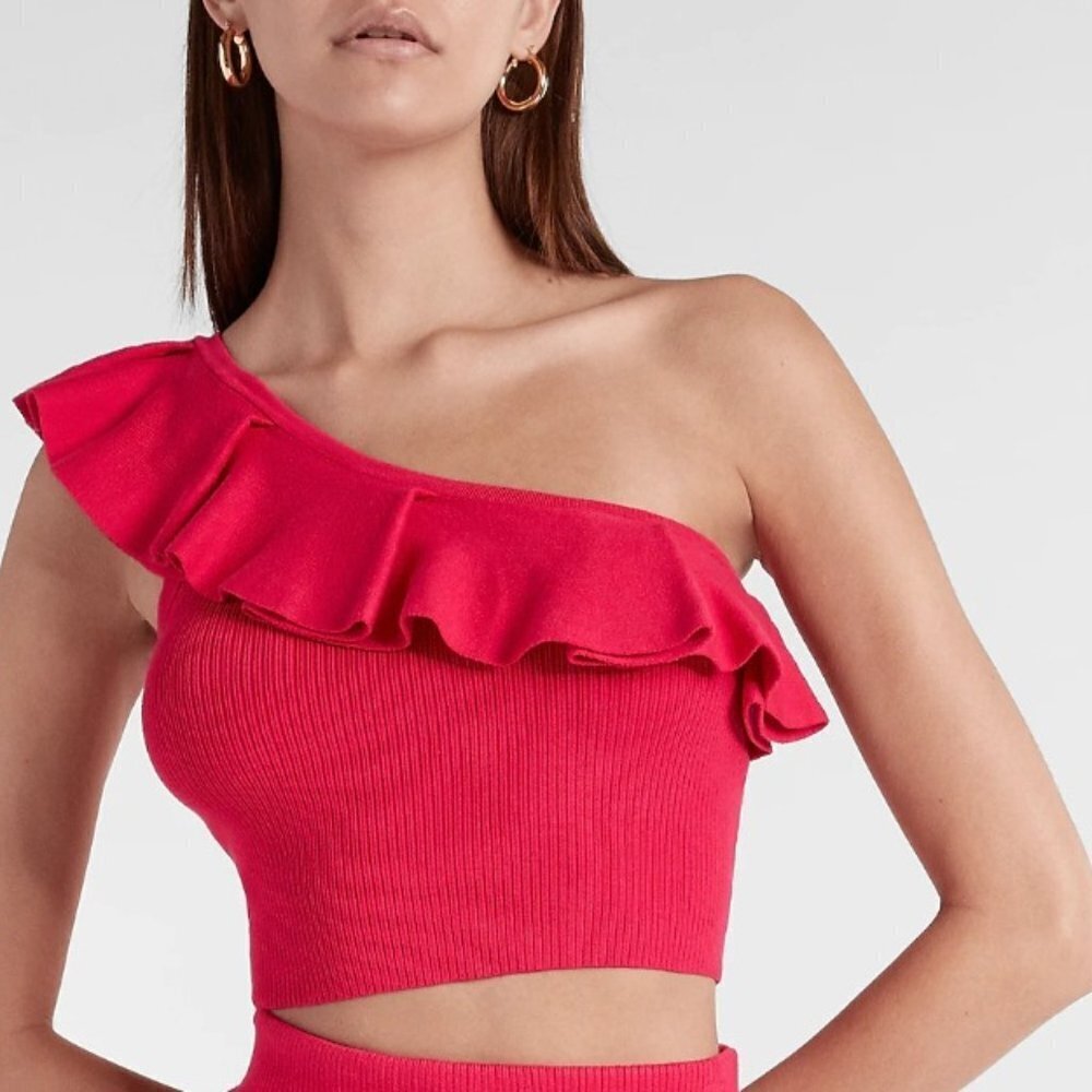 Express Women's Body Contour Ruffle One Shoulder Cropped Sweater Tank